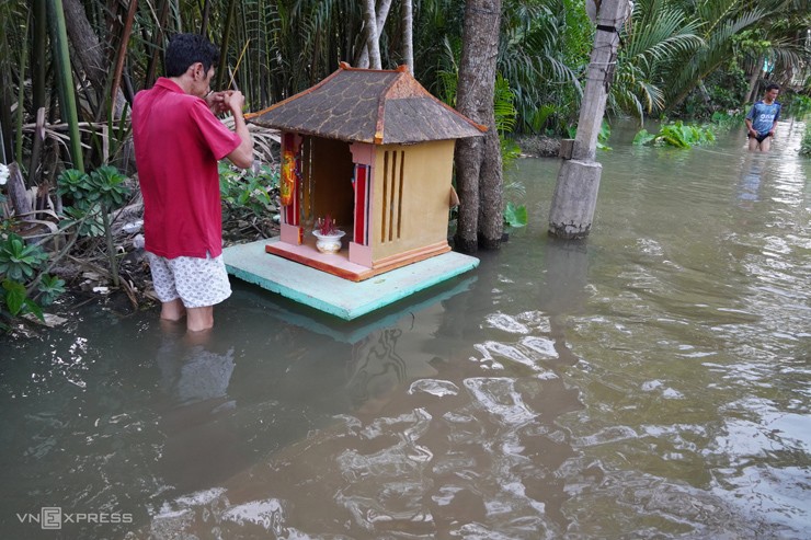 Người dân Mỹ Tho sống trong triều cường - 7