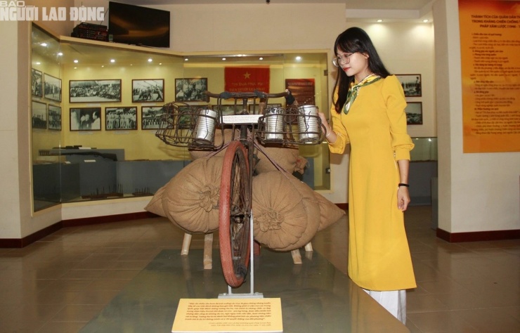 Chiếc xe đạp thồ hàng hiện đang trưng bày tại Bảo tàng tỉnh Thanh Hóa