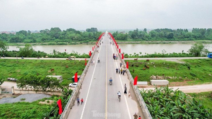 Dự án Xây dựng tuyến đường kết nối cầu vượt sông Cầu (cầu Xuân Cẩm) đến nút giao Bắc Phú của tuyến QL3 mới Hà Nội - Thái Nguyên có tổng chiều dài là hơn 4,2km.