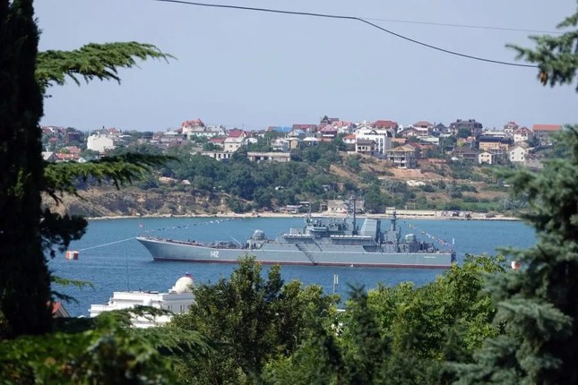 Nga cáo buộc Anh giúp Ukraine tấn công bán đảo Crimea - 1