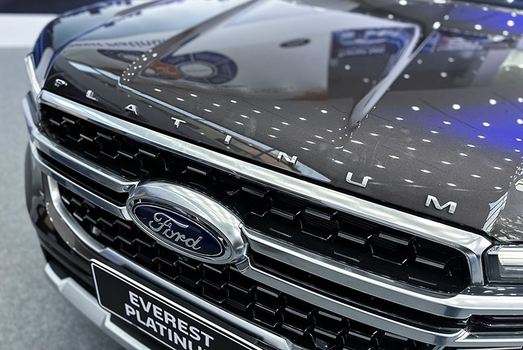 Chi tiết Ford Everest Platinum vừa ra mắt tại Việt Nam, giá 1,5 tỷ đồng - 5