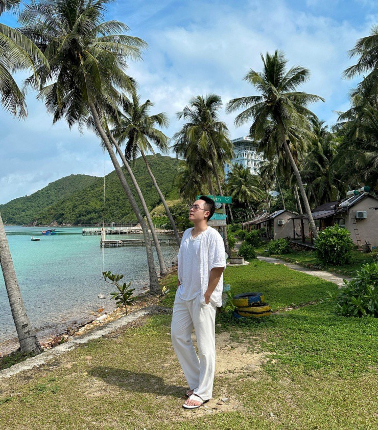 Nghỉ ngơi ở resort.