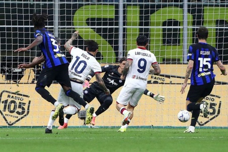 Kết quả bóng đá Inter Milan - Cagliari: Bàn thắng tranh cãi, derby Milan định đoạt vô địch (Serie A)
