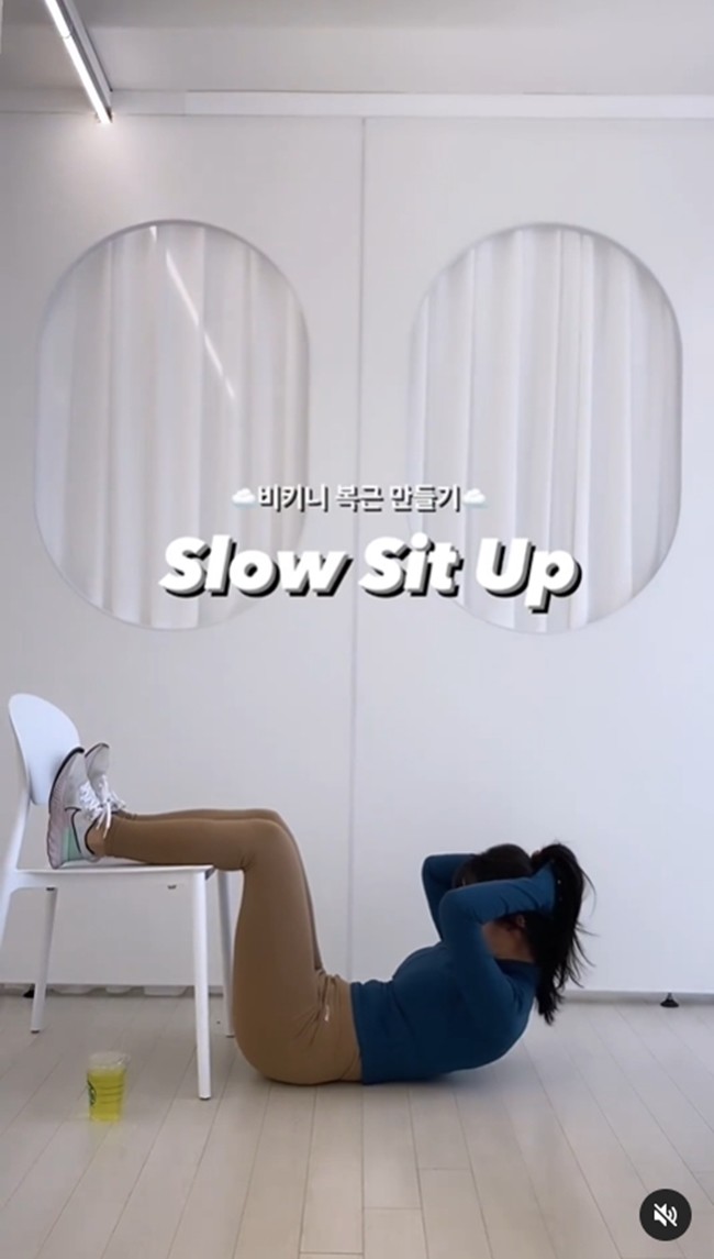 Cô giáo Pilates gây sốt nhờ vẻ đẹp đầy đặn, nở nang - 5