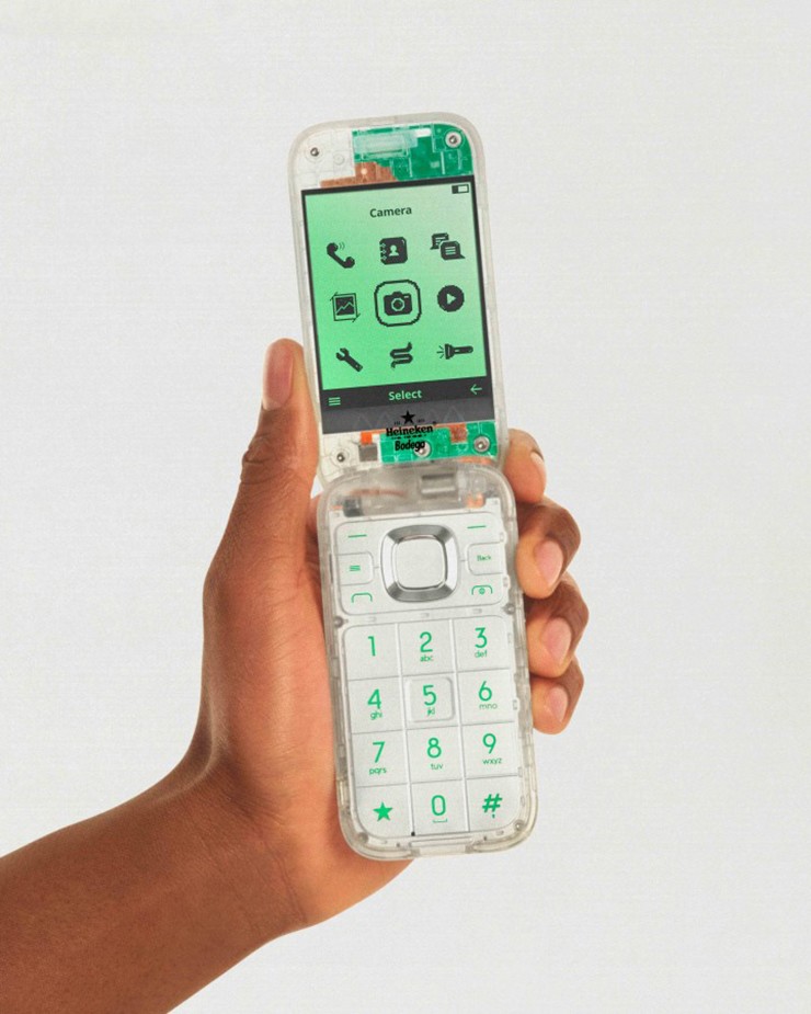 Heineken ra mắt “chiếc điện thoại nhàm chán” - 4
