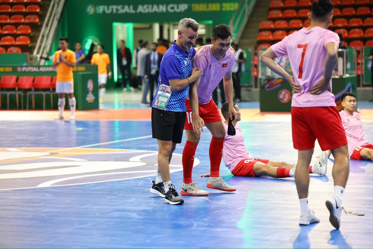 Trực tiếp bóng đá ĐT Việt Nam - Myanmar: Nỗ lực bất thành (Futsal châu Á) (Hết giờ) - 9