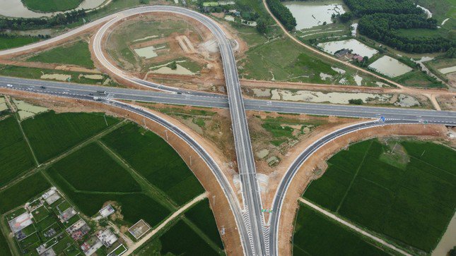 Hai nút giao trên cao tốc Mai Sơn - quốc lộ 45 hoạt động từ 19/4 - 3