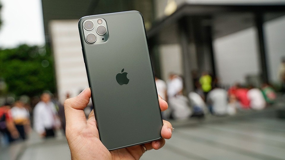 iPhone 11 Pro Max có đáng mua năm 2024 trong tầm giá 7 triệu đồng? - 1