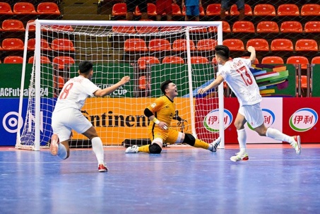 Kết quả futsal ĐT Việt Nam - Trung Quốc: Chiến thắng nhọc nhằn, hú hồn xà ngang (Futsal châu Á)