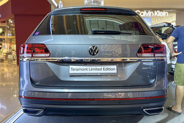 Ảnh thực tế mẫu xe Volkswagen Teramont Limited Edition có giá bán hơn 2,1 tỷ đồng - 5