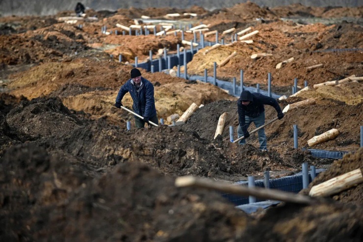 Ukraine xây dựng các hầm trú ẩn hiện đại nhằm bảo vệ binh sĩ khỏi các đòn hoả lực của Nga. Ảnh: UKRINFORM