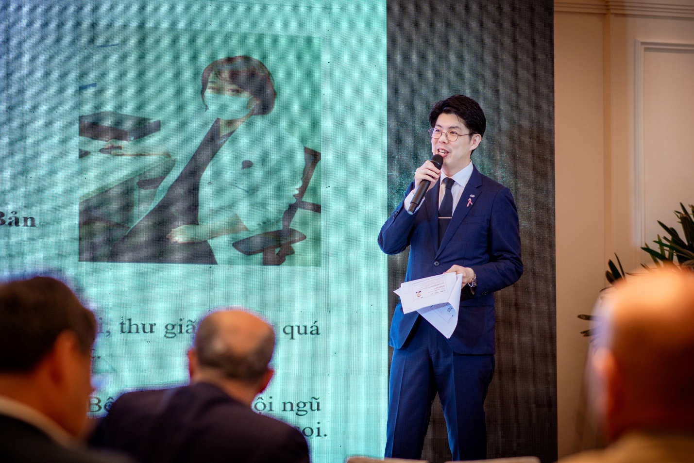 Ông Jun Noguchi- Giám đốc tập đoàn HU Group chia sẻ trong chương trình talkshow với chủ đề “Chủ động khỏe – Chủ động cuộc sống”.