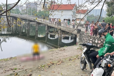 Hà Nội: Phát hiện thi thể cô gái 23 tuổi nổi trên mặt hồ công viên Tuổi Trẻ