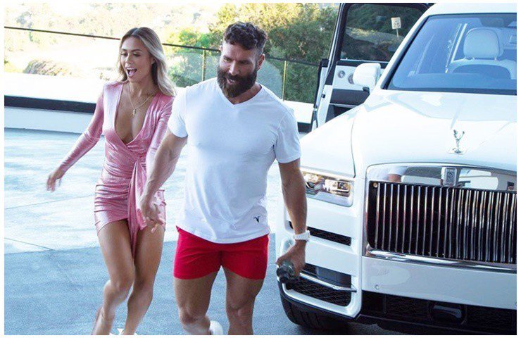 Nhờ sung mãn, phong độ mà Dan Bilzerian dễ dàng hạ gục nhiều bóng hồng khác nhau.&nbsp;
