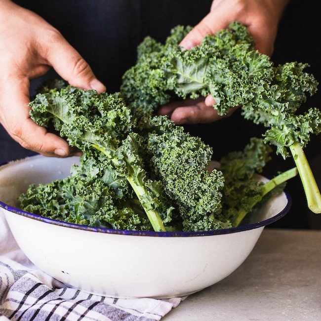 4 thực phẩm ăn nhiều giúp kéo dài tuổi trẻ - 2