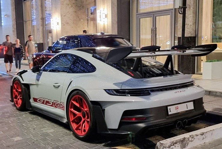 Unique license plates cost 19 times more than Porsche sports cars worth billions - 2