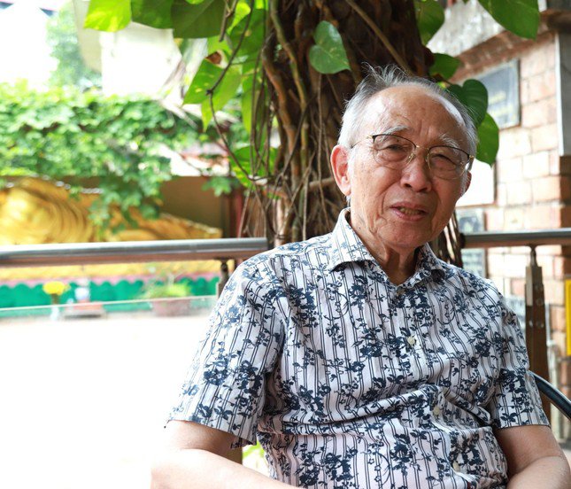 Ông Nguyễn Bảo Sinh, người cung cấp dịch vụ mai táng thú cưng tại Hà Nội.
