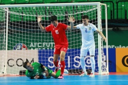 Trực tiếp bóng đá Việt Nam - Uzbekistan: Đôi công hấp dẫn (Futsal châu Á)