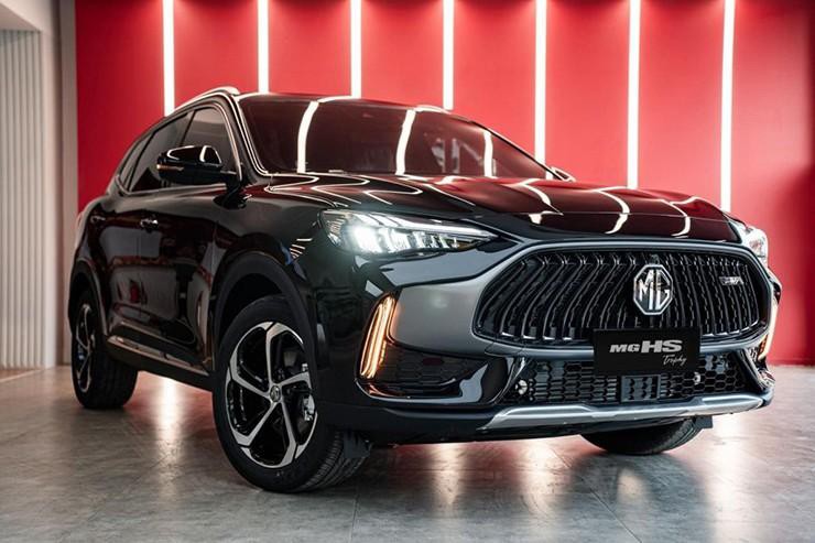 This C-sized SUV is being discounted by 70 million VND at the dealer - 1