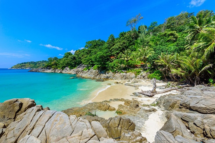 Lý do vì sao Phuket luôn thu hút du khách kéo đến vào mùa hè - 10