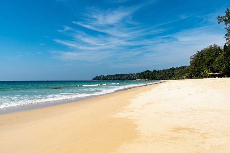 Lý do vì sao Phuket luôn thu hút du khách kéo đến vào mùa hè - 12