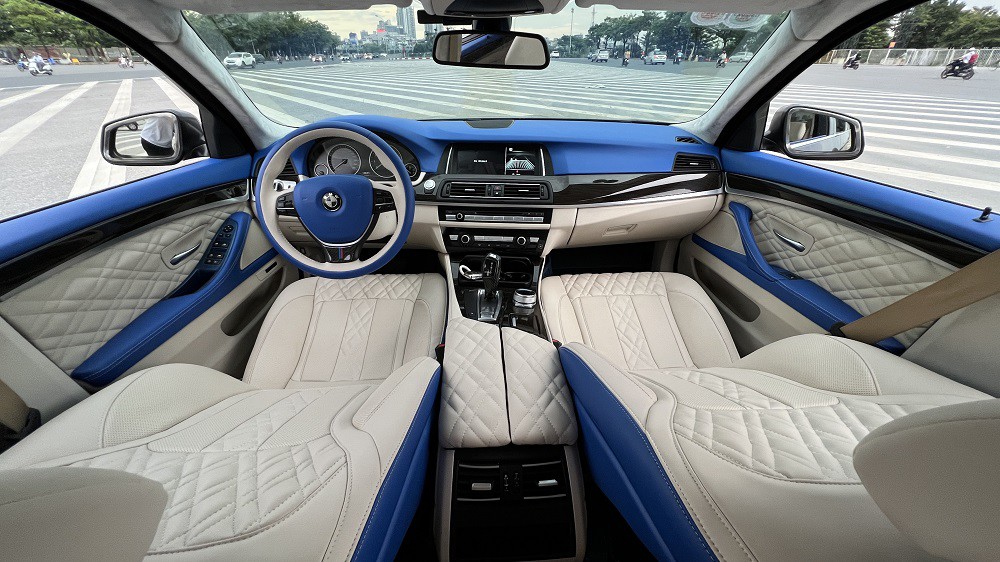 Các sản phẩm bọc ghế da ô tô do Scar Pro thực hiện không chỉ tạo sự thoải mái mà còn thể hiện phong cách cá nhân và sở thích của chủ chiếc xe.