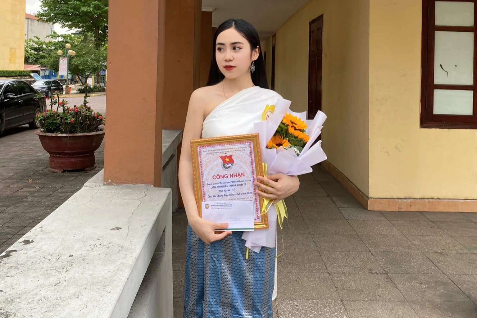 Cô gái người Lào yêu tiếng Việt, được dân mạng gọi là 'vợ' - 3