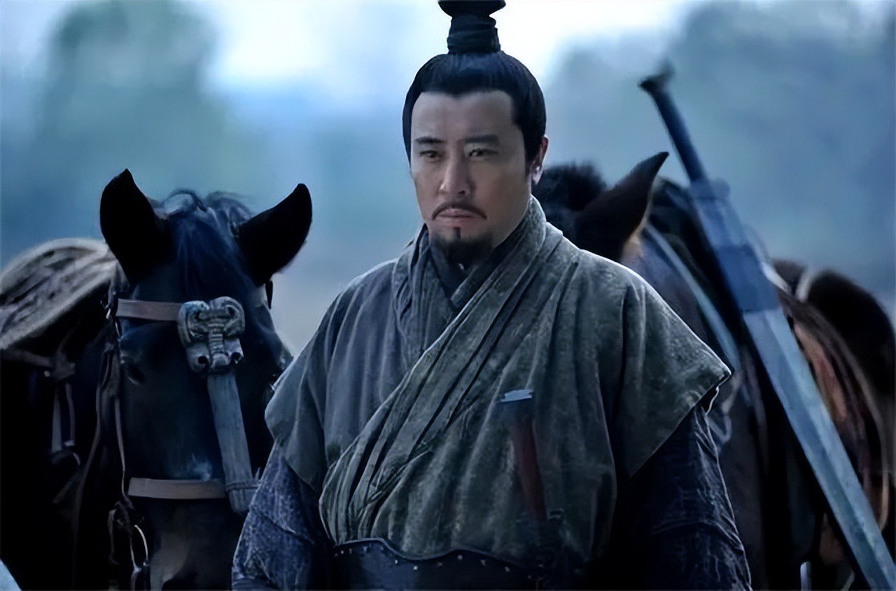 Lưu Bị được cho là cao thủ dùng song kiếm (ảnh từ phim truyền hình Trung Quốc)