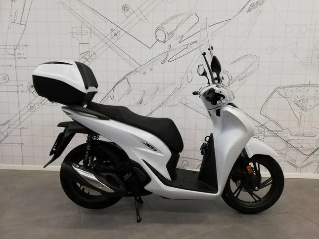 Honda SH 2024 bổ sung màu mới - 2