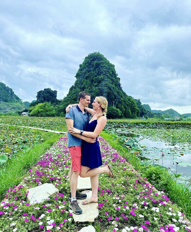 Vườn nho sai trĩu quả ở Ninh Bình: Điểm đến mới hứa hẹn hút khách dịp nghỉ lễ - 7