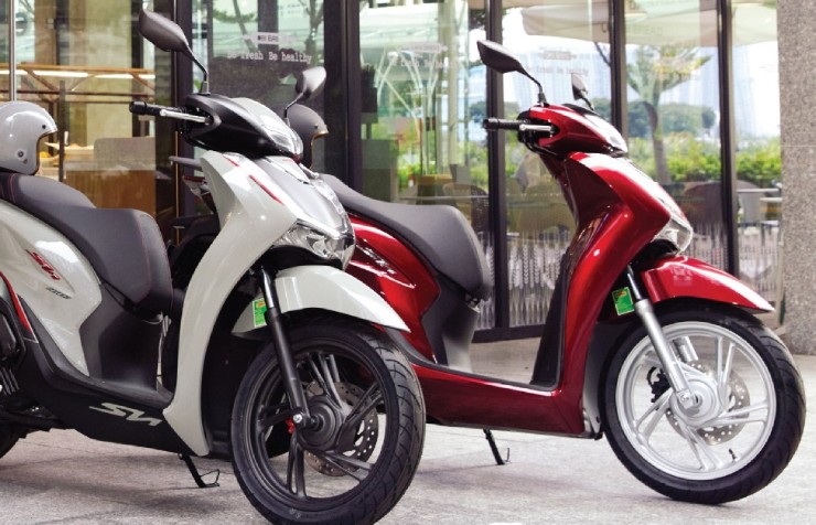 Giá Honda SH 160i cuối tháng 4/2024, giảm nhiệt mạnh - 1