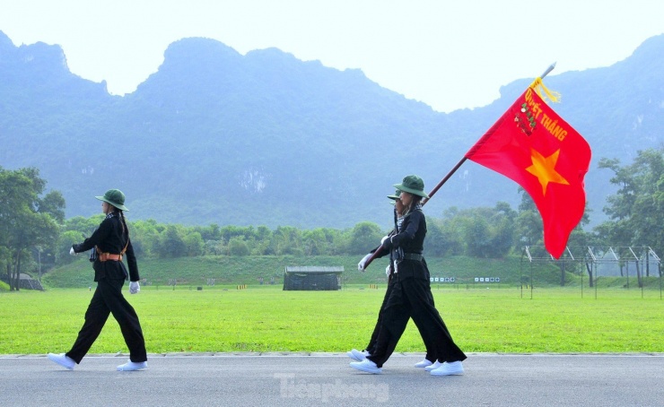 Bóng hồng phương Nam sẵn sàng cho cuộc diễu binh trọng đại ở Điện Biên - 5