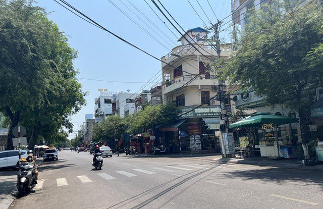 Đoạn đường Nguyễn Huệ, gần khu ẩm thực đường Ngô Văn Sở, TP Quy Nhơn