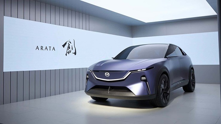 Mazda Arata Concept represents Mazda's vision in the context of the global auto market entering a period of strong electrification.