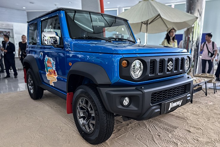 Mua xe Suzuki Jimny có hiện tượng 