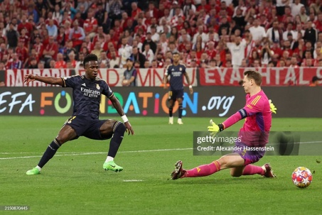 Video bóng đá Bayern Munich - Real Madrid: Thư hùng đỉnh cao, 4 bàn rượt đuổi (Cúp C1)