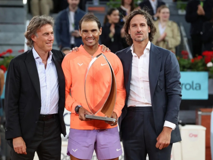 Nadal được trao cúp danh dự ở lần cuối tham dự Madrid Open 2024