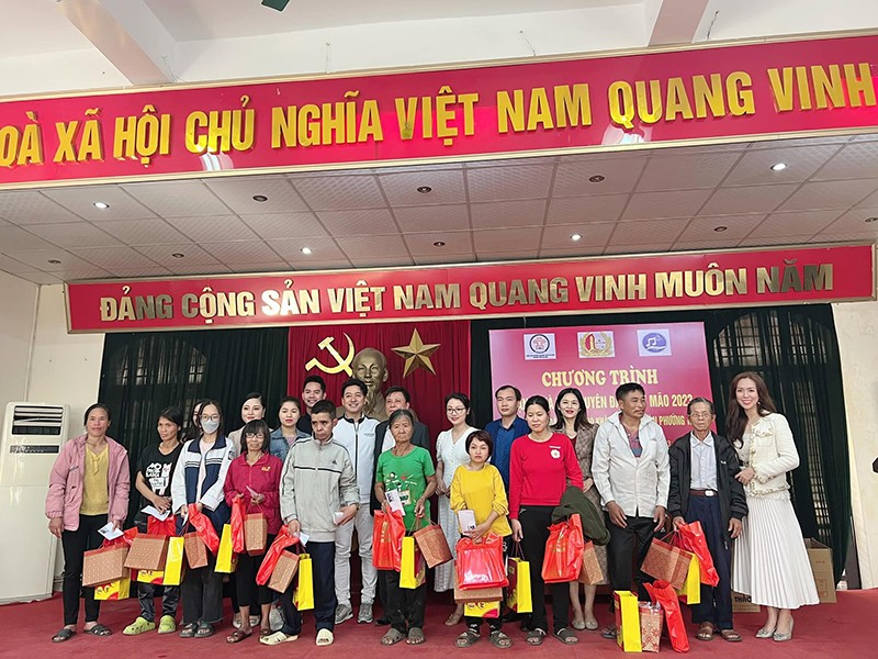 Một ngày cùng sao: Nữ giám đốc Mai Thỏ dù lên sóng hay ngoài đời đều quyến rũ - 6