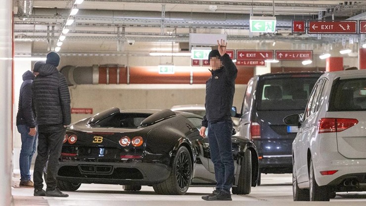 Loạt xe siêu hiếm Bugatti Veyron bị tịch thu tại châu Âu - 3
