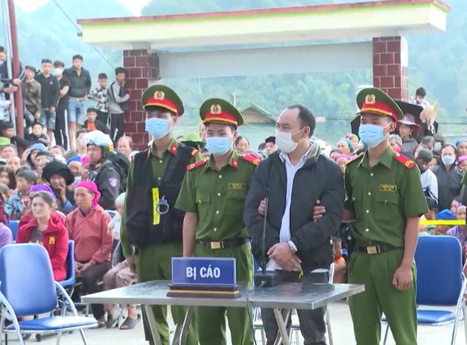 Triệu Vạn Phúc tại phiên xét xử ngày 23-9-2022 của TAND tỉnh Lai Châu