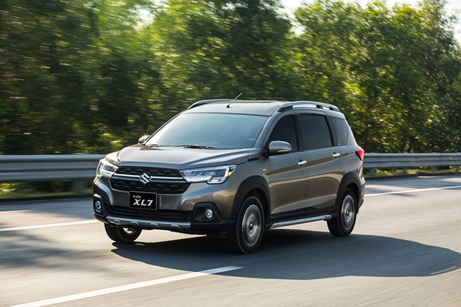 Giá xe Suzuki XL7 niêm yết và lăn bánh tháng 5/2024 - 14