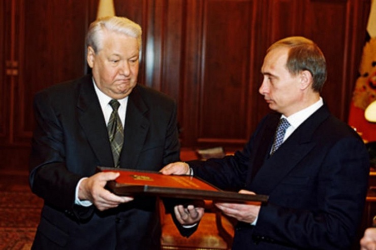 Theo thông cáo của Điện Kremlin, phát biểu tại buổi lễ nhậm chức của ông Putin, cựu Tổng thống Nga Boris Yeltsin đã đề nghị người kế nhiệm mình xây dựng 