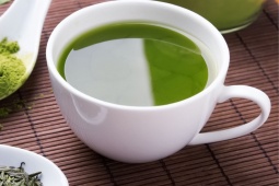 Bạn nên uống bao nhiêu tách trà xanh mỗi ngày để chống béo phì