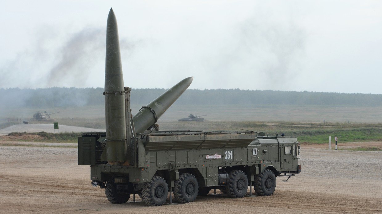 Hệ thống tên lửa tầm ngắn Iskander của Nga có khả năng mang vũ khí hạt nhân chiến thuật.