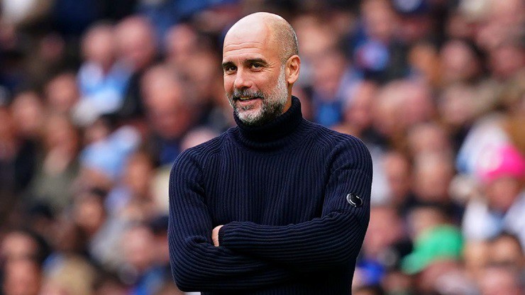 HLV Pep Guardiola sẽ không rời Man City