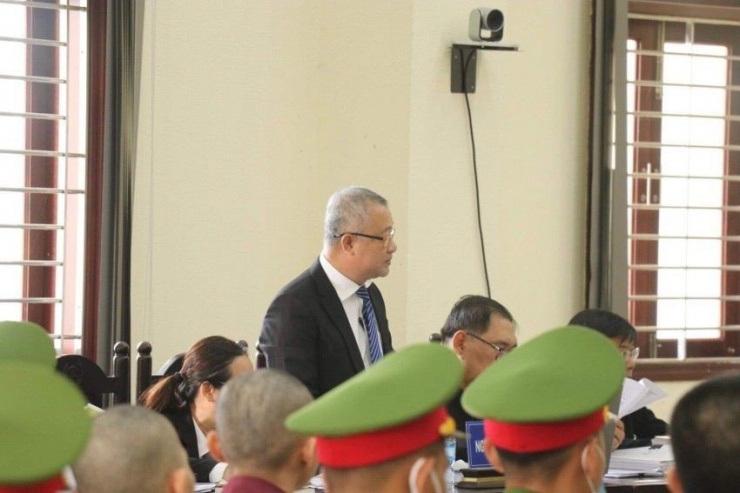 Luật sư Đặng Đình Mạnh - một trong ba luật sư tham gia bào chữa cho các bị cáo trong vụ án Tịnh thất Bồng Lai. Ảnh: HD