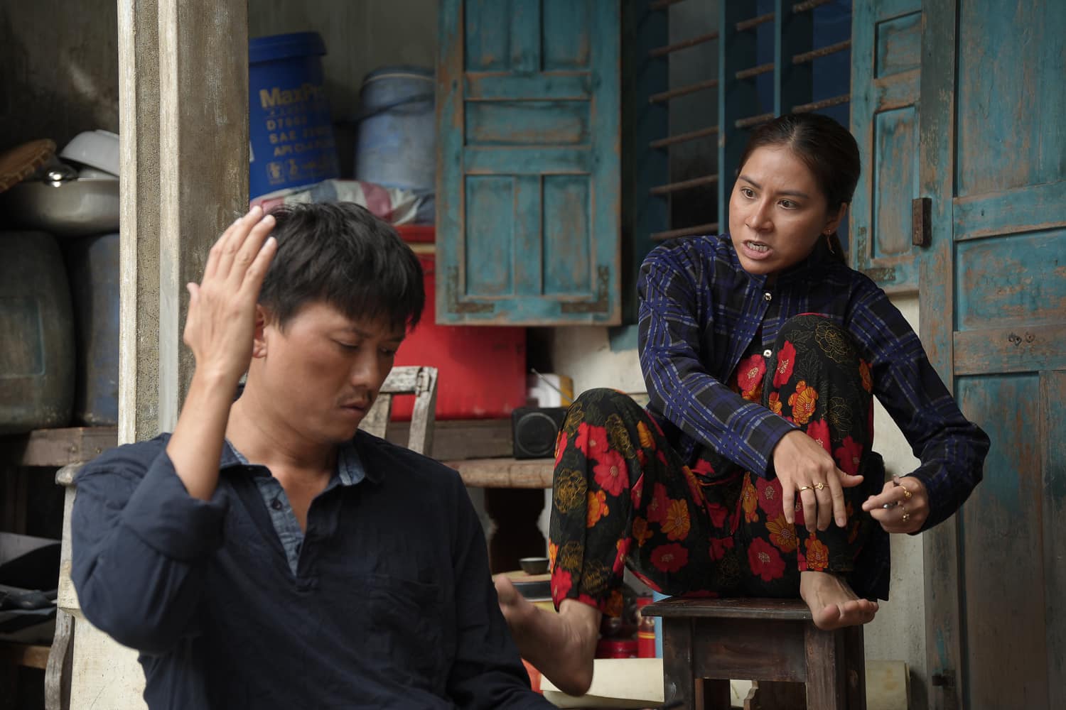 Tín Nguyễn: Cô gái làng chài tìm chồng sau bão 