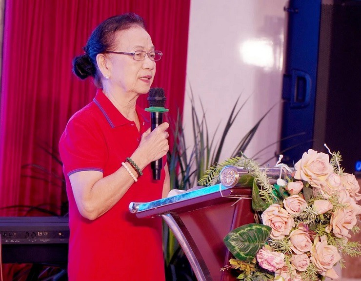 Bà Nguyễn Bạch Tuyết Chủ tịch HĐQT, kiêm Phó tổng giám đốc CTCP Khử trùng Việt Nam