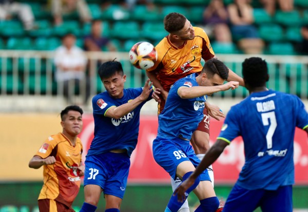 Trực tiếp bóng đá HAGL - SLNA: Nỗ lực bất thành (V-League) (Hết giờ) - 4