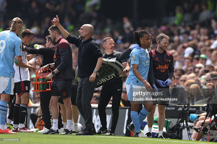 Trực tiếp bóng đá Fulham - Man City: Bàn thắng phút cuối (Hết giờ) - 2